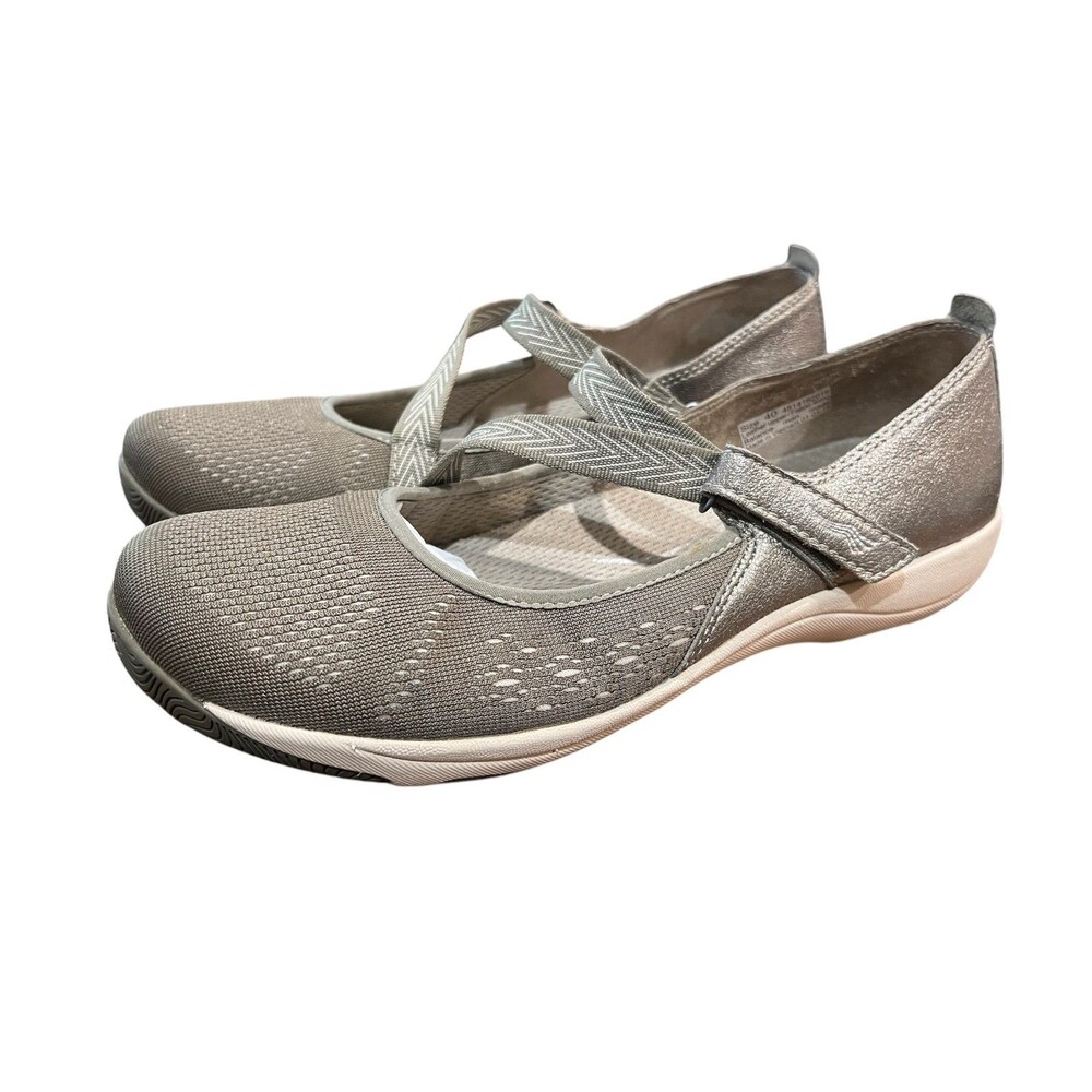 Dansko Mesh & Leather Haven V-Strap Mary Jane Flats EU 40 Taupe Metallic